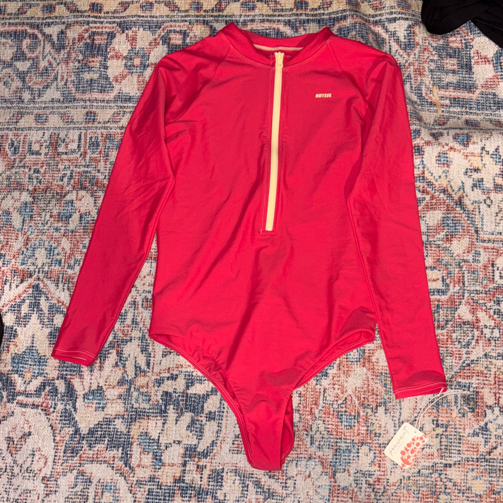 Abysse Bo Long Sleeve Surfsuit In Hibiscus Sz L Nwt — image 4 of 6